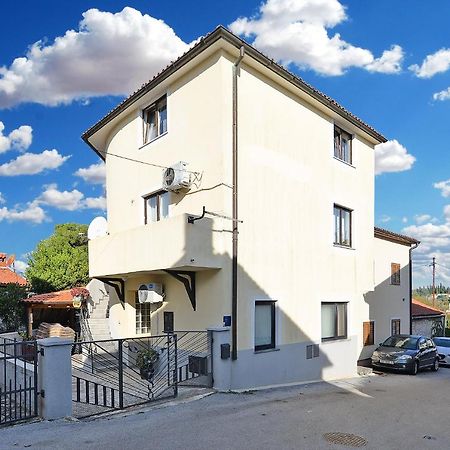 Apartments Jadranka 1279 Pomer Exterior photo